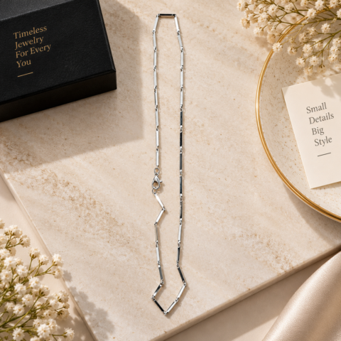 Silver Link Chain Necklace with Geometric Design