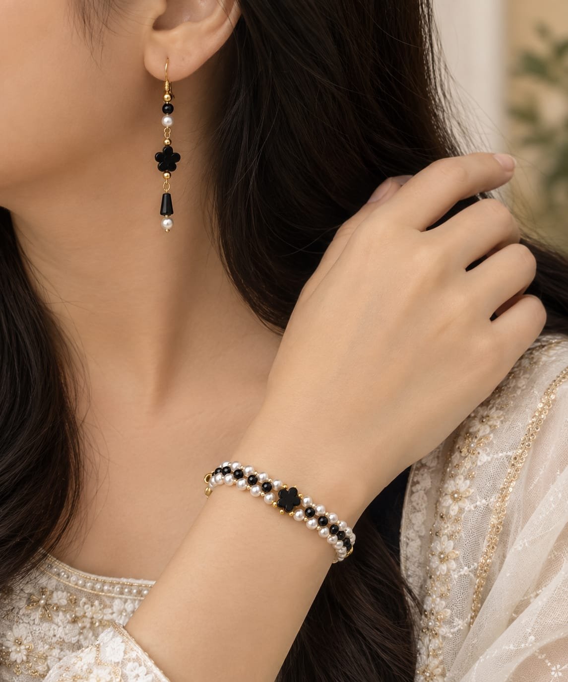 Black & White Beaded Bracelet & Earrings Set - Image 2